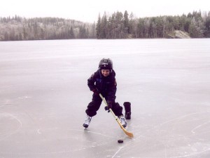 Kiekkoa jäällä